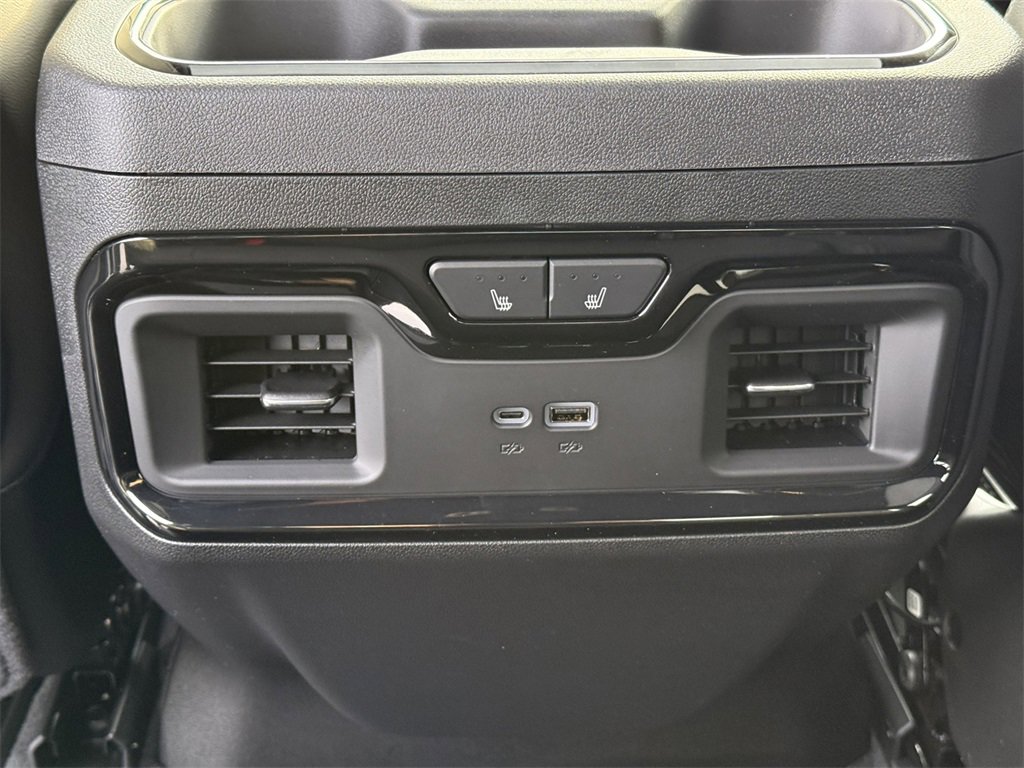 2026 GMC SIERRA HD - Image 30