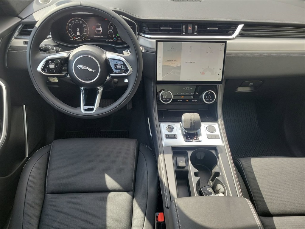 2026 Jaguar F-PACE P250 R-Dynamic S photo 17