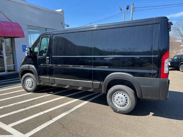 2025 Ram ProMaster 1500 Cargo Van photo 2