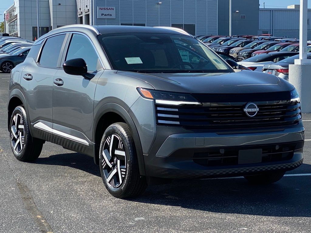 2026 Nissan Kicks SV photo 2