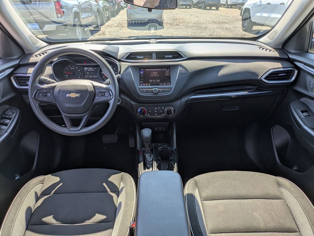 2023 Chevrolet Trailblazer LT photo 22