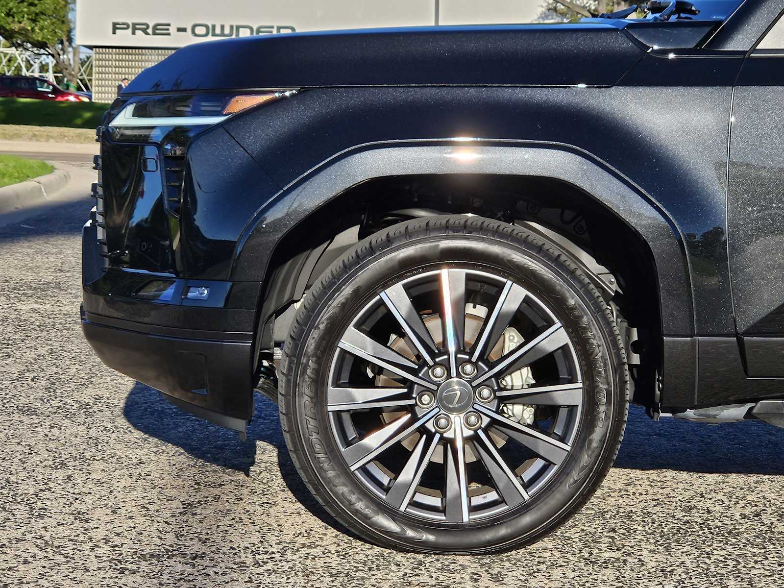 2024 Lexus GX 550 Luxury photo 4