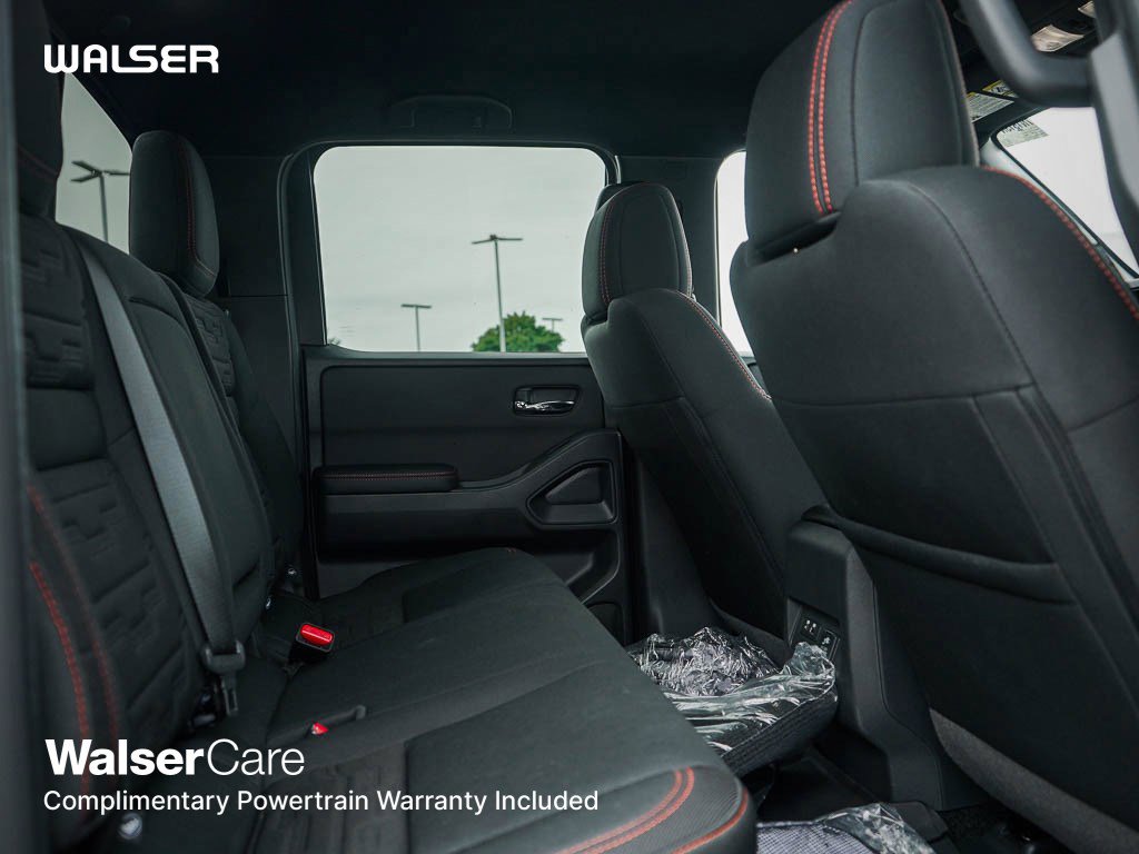 2025 Nissan Frontier PRO-4X photo 10