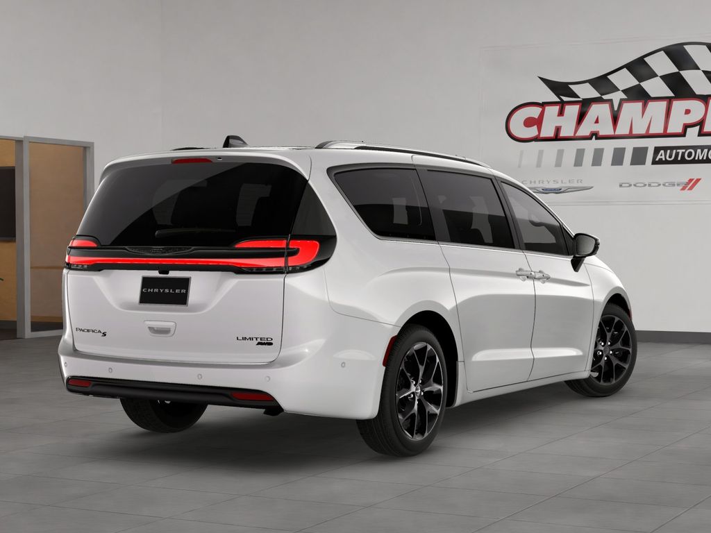 2026 Chrysler Pacifica Limited photo 4