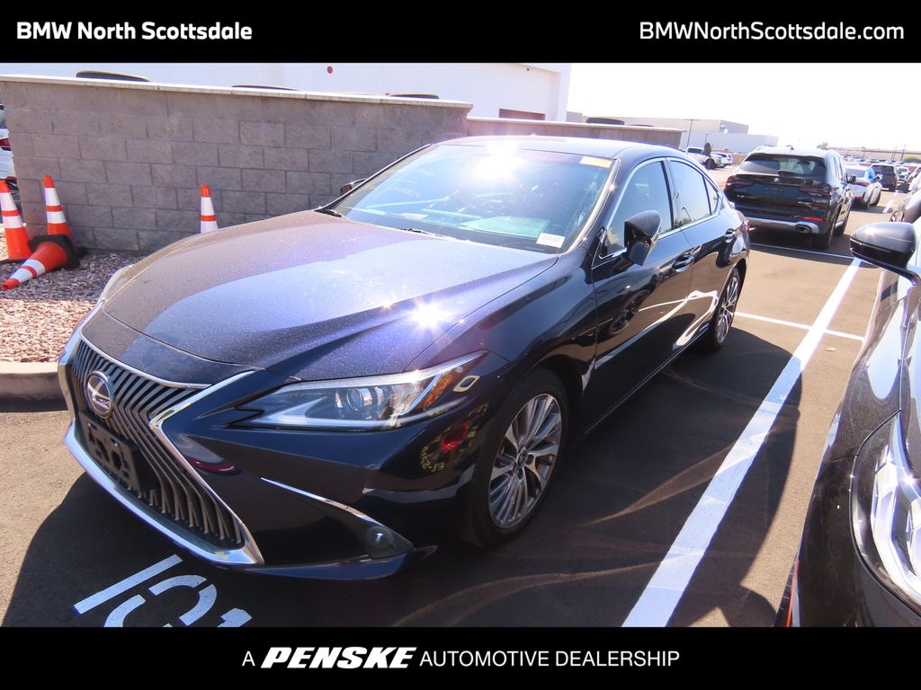2021 Lexus ES Hybrid