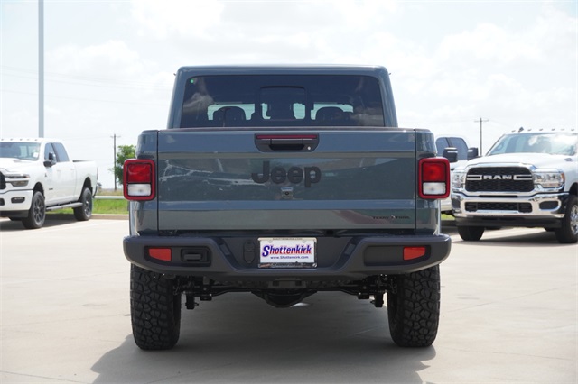 2025 Jeep Gladiator Sport Texas Trail photo 7