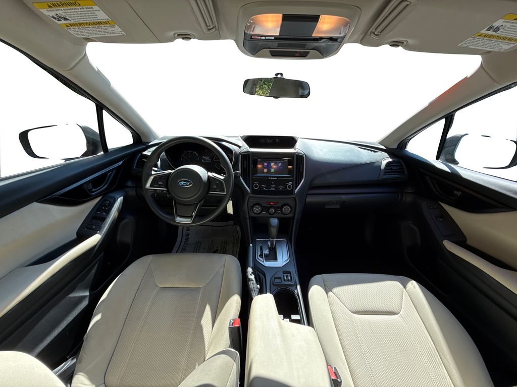 2017 Subaru Impreza 2.0i Premium photo 16