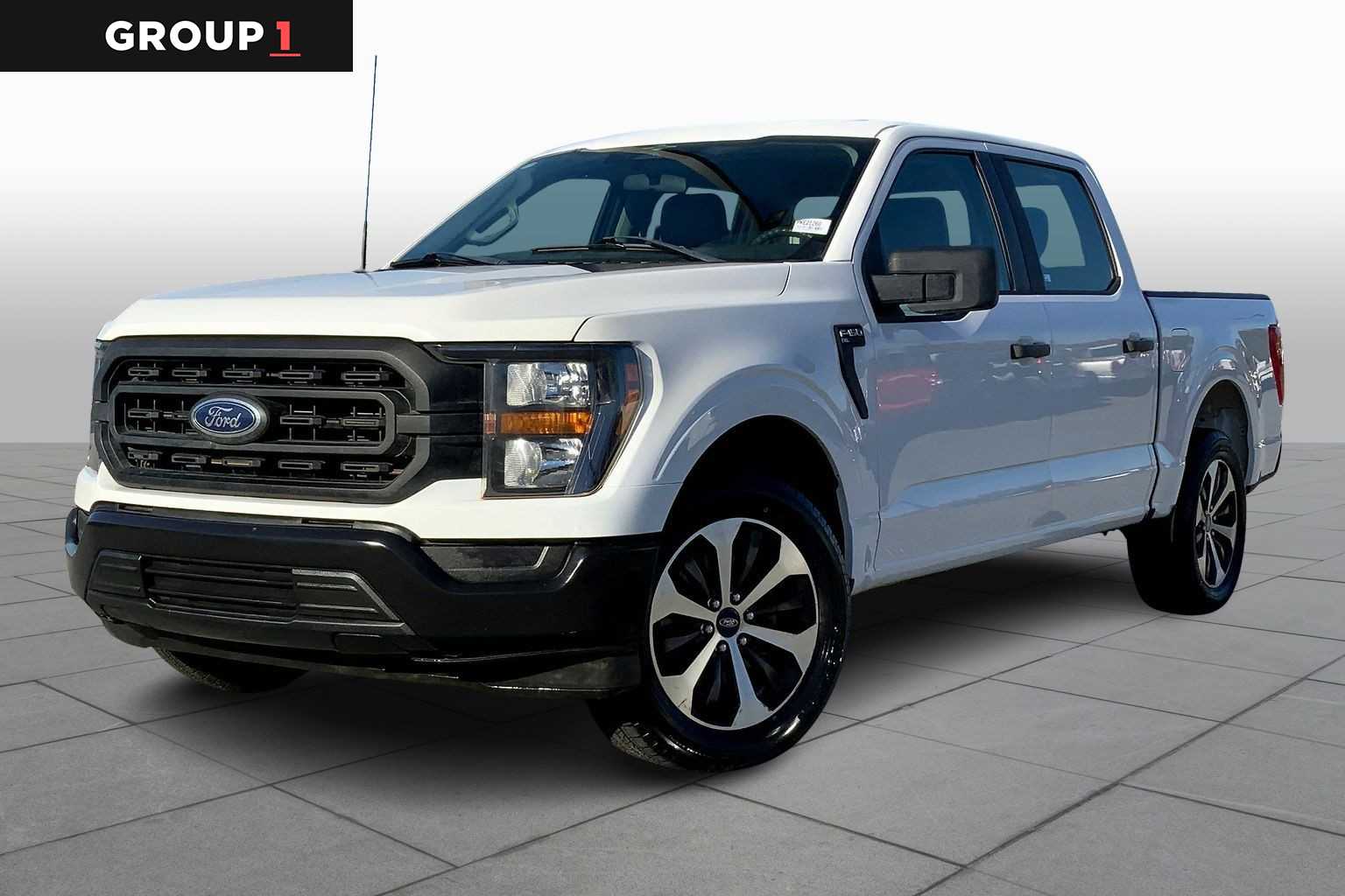 2023 Ford F-150 XL's photo