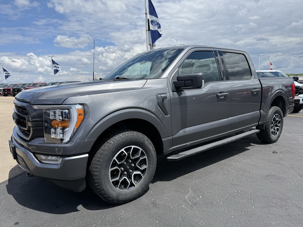 2022 Ford F-150 XLT photo 6