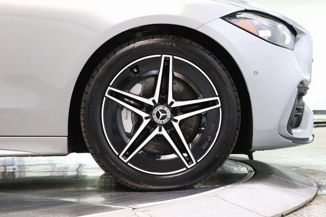 2025 Mercedes Benz C 300 4MATIC photo 3