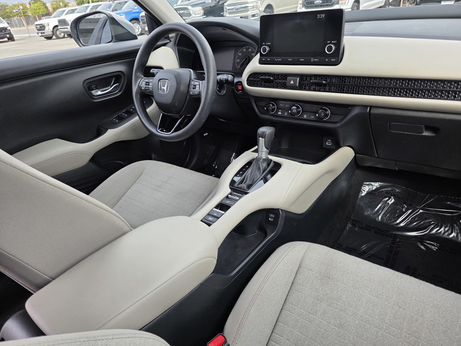 2024 Honda HR-V LX photo 17