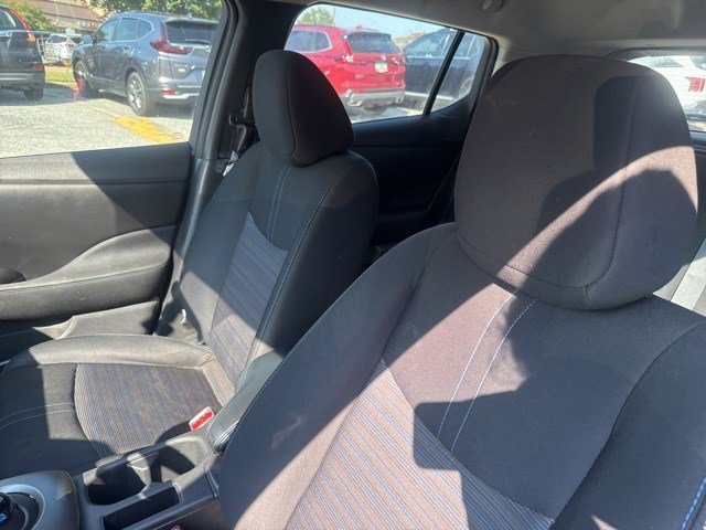 2018 Nissan Leaf S photo 13