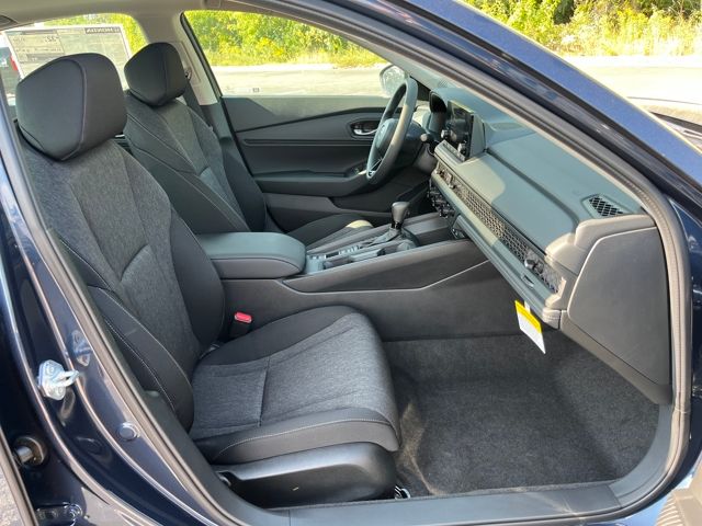 2025 Honda Accord SE photo 16