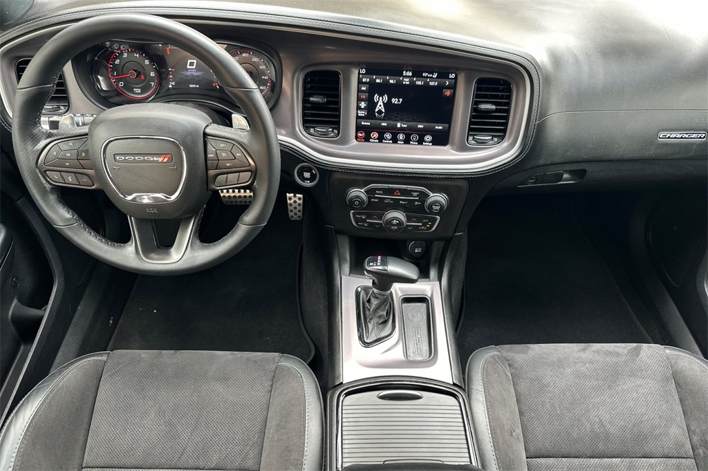 2022 Dodge Charger R/T photo 15