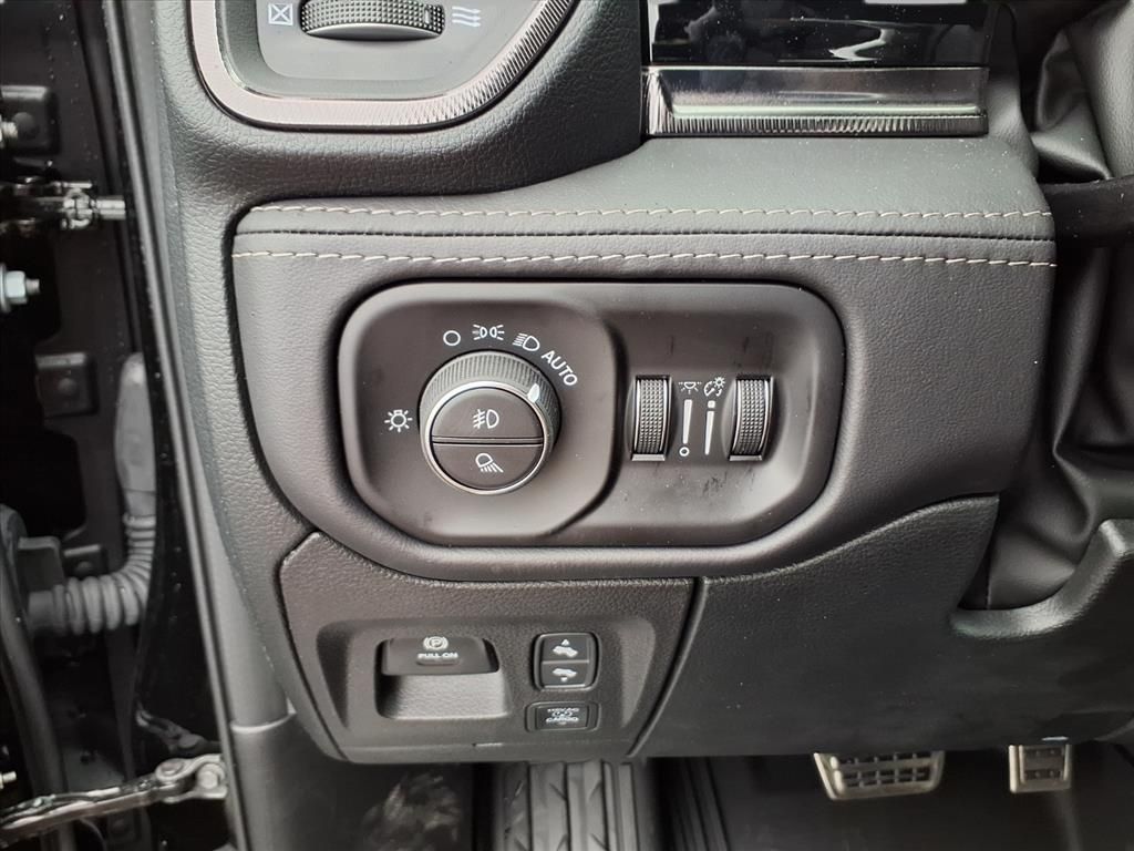 2025 Ram 1500 RHO photo 12