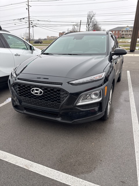 2021 Hyundai Kona SEL's photo