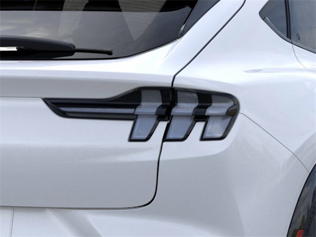 2025 Ford Mustang Mach-E Premium photo 20