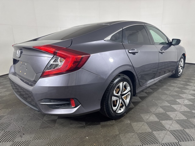 2017 Honda Civic LX photo 3