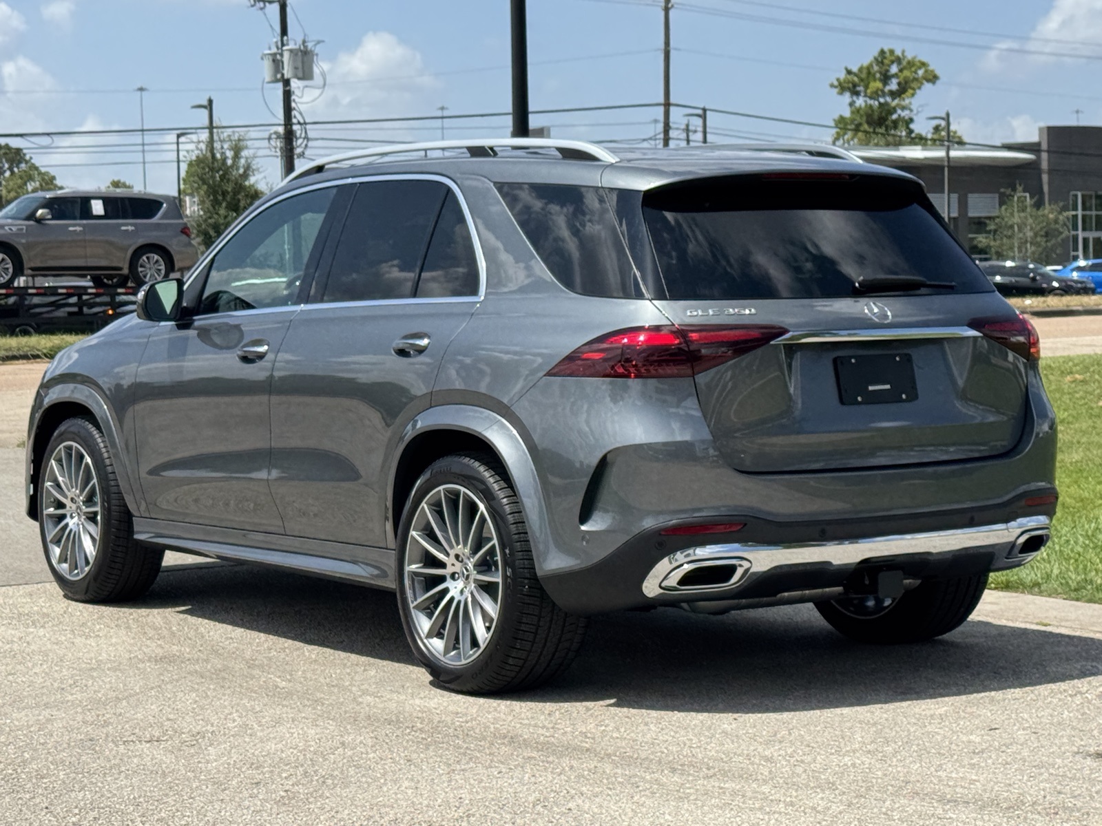 2026 Mercedes Benz GLE 350 photo 4