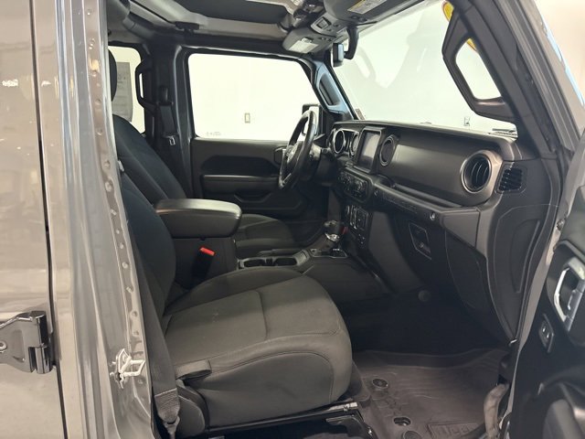 2022 Jeep Wrangler Unlimited Willys photo 29