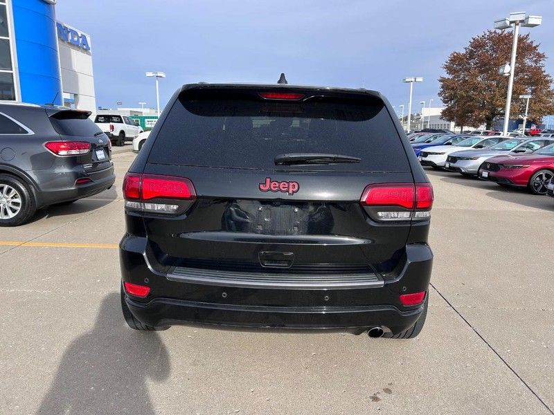2021 Jeep Grand Cherokee Limited photo 3