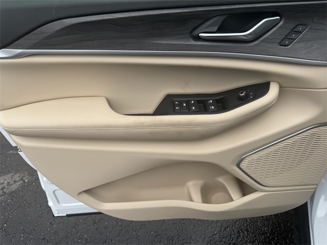 2025 Jeep Grand Cherokee Limited photo 14
