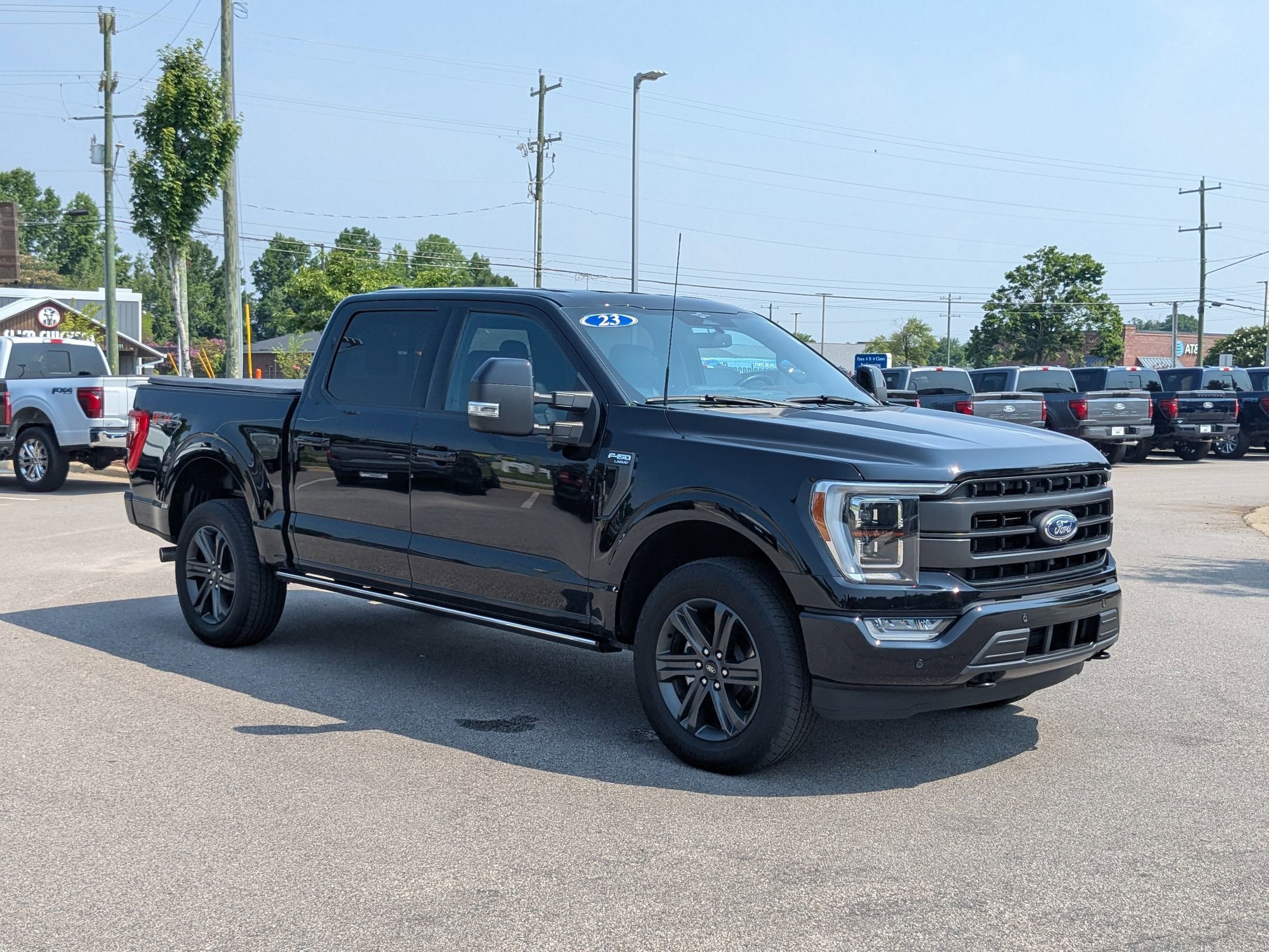 2023 Ford F-150 Lariat photo 6