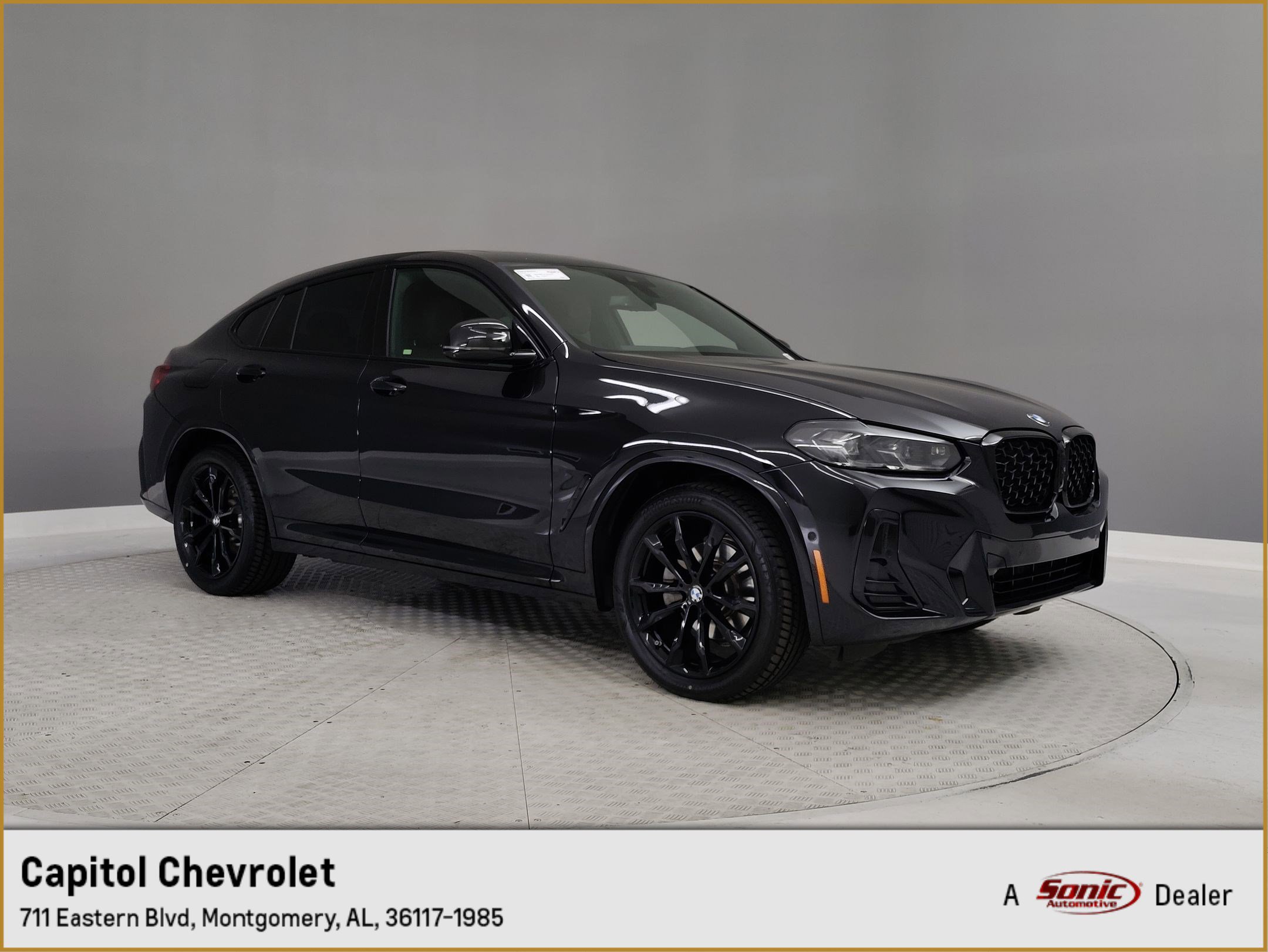 2023 BMW X4 30i's photo