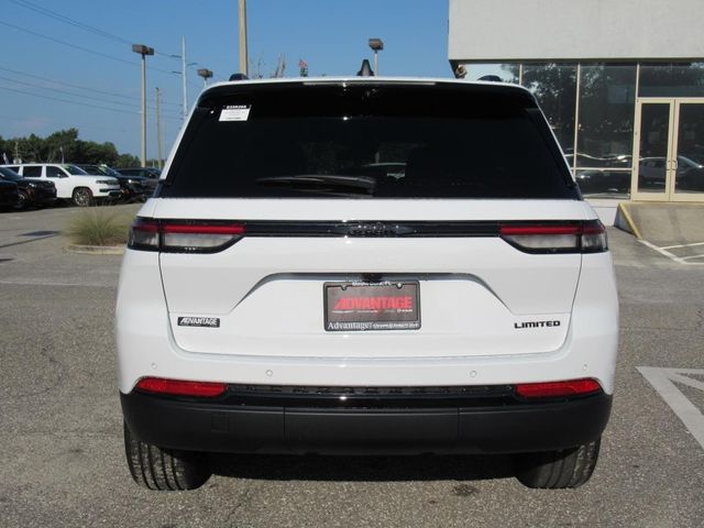 2025 Jeep Grand Cherokee Limited photo 5