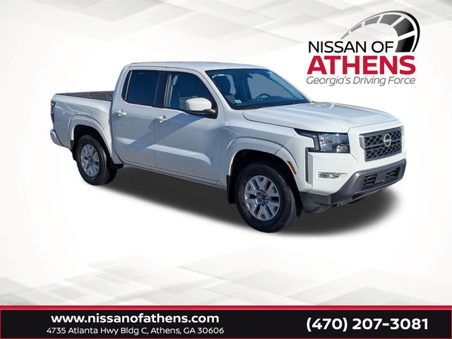 2022 Nissan Frontier SV's photo