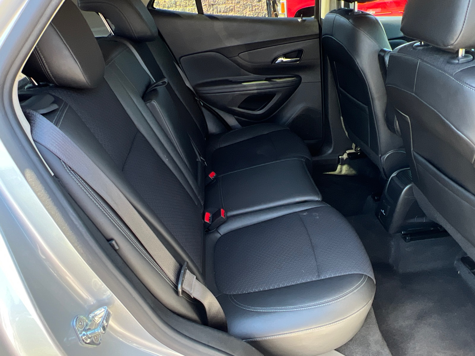 2022 Buick Encore Preferred photo 12