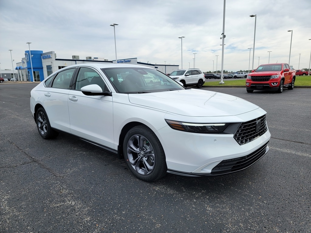 2025 Honda Accord Hybrid EX-L photo 3