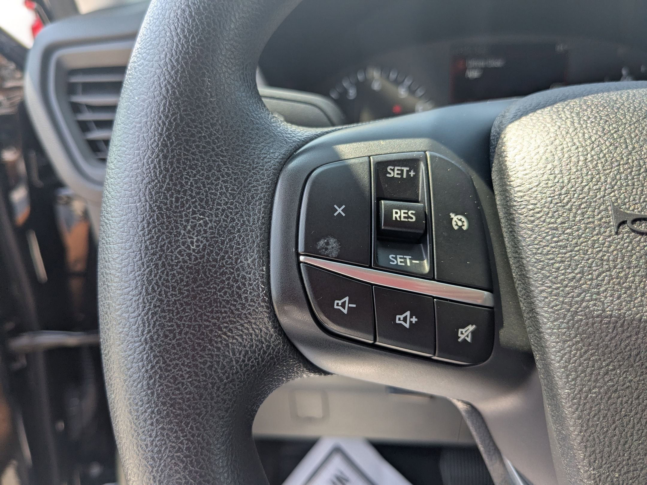 2022 Ford Escape SE photo 13