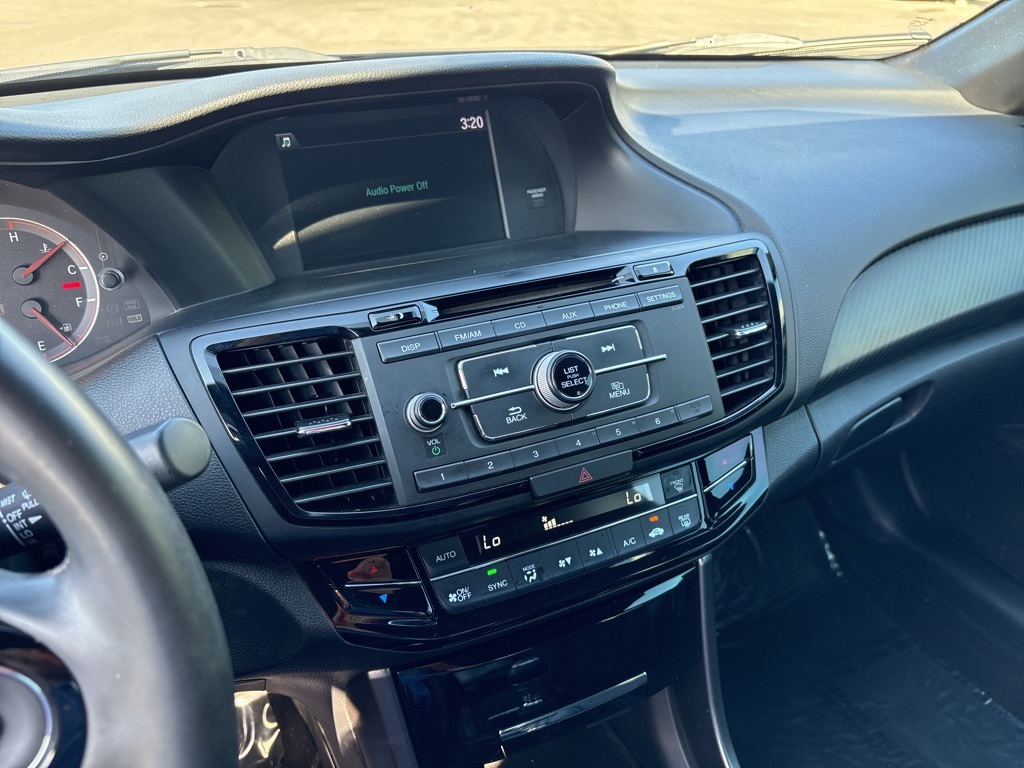 2017 Honda Accord Sport photo 18