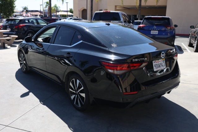 2022 Nissan Sentra SV photo 5