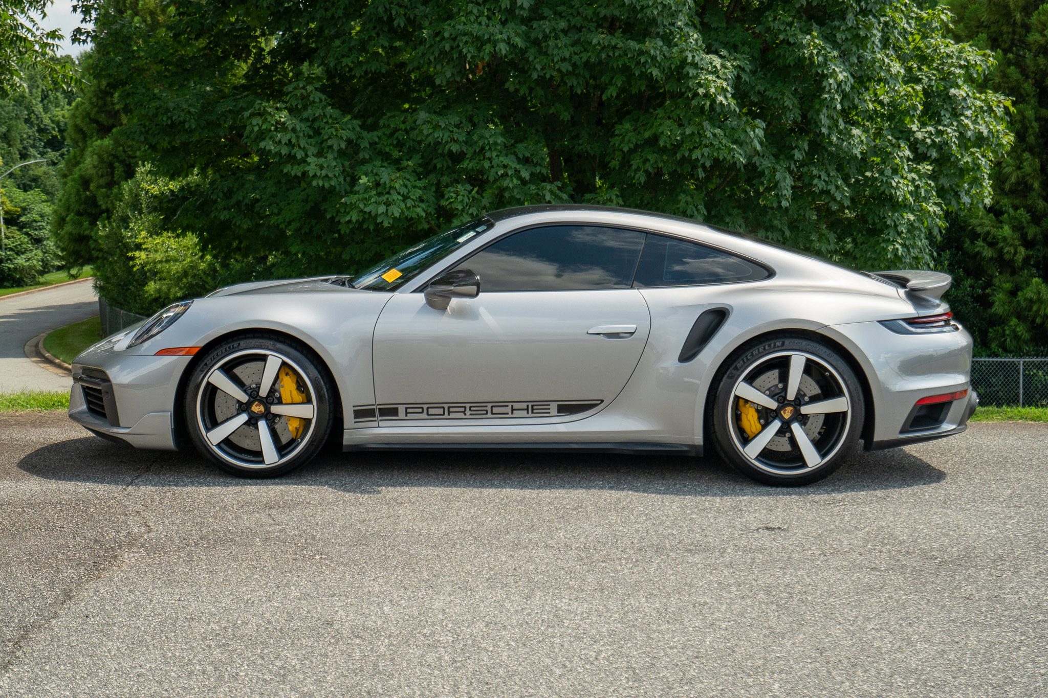 2021 Porsche 911 Turbo S photo 2