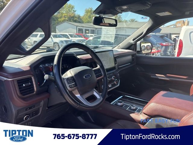 2023 Ford Expedition MAX Limited photo 4