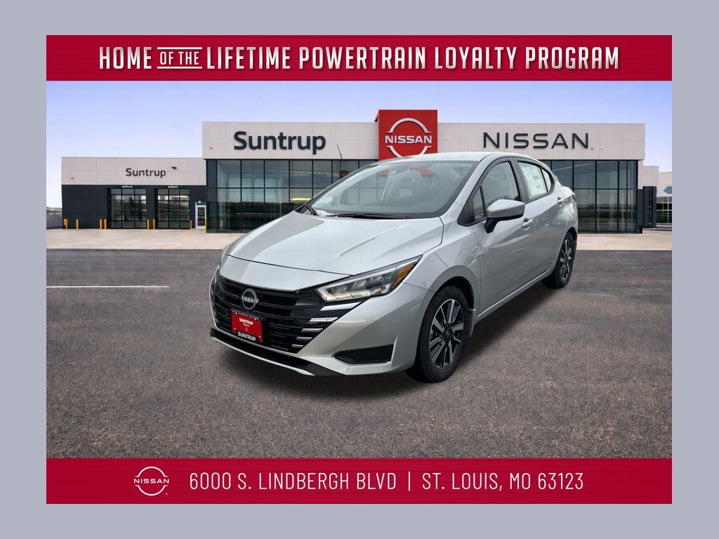 2025 Nissan Versa SV's photo