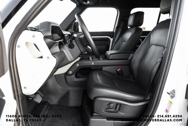 2023 Land Rover Defender 110 X-Dynamic SE photo 30