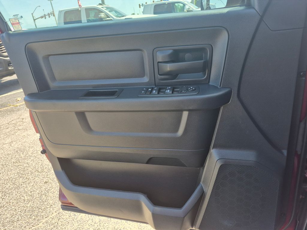 2017 Ram 1500 Express photo 13