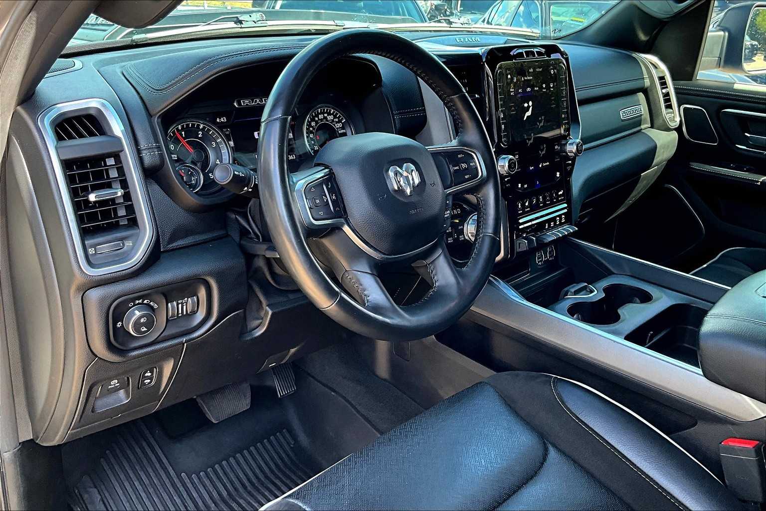 2021 Ram 1500 Laramie photo 15