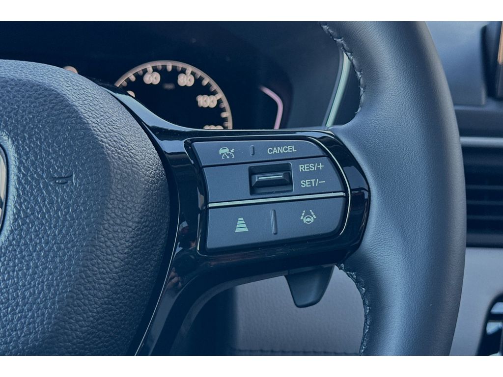 2025 Honda Pilot Touring photo 21