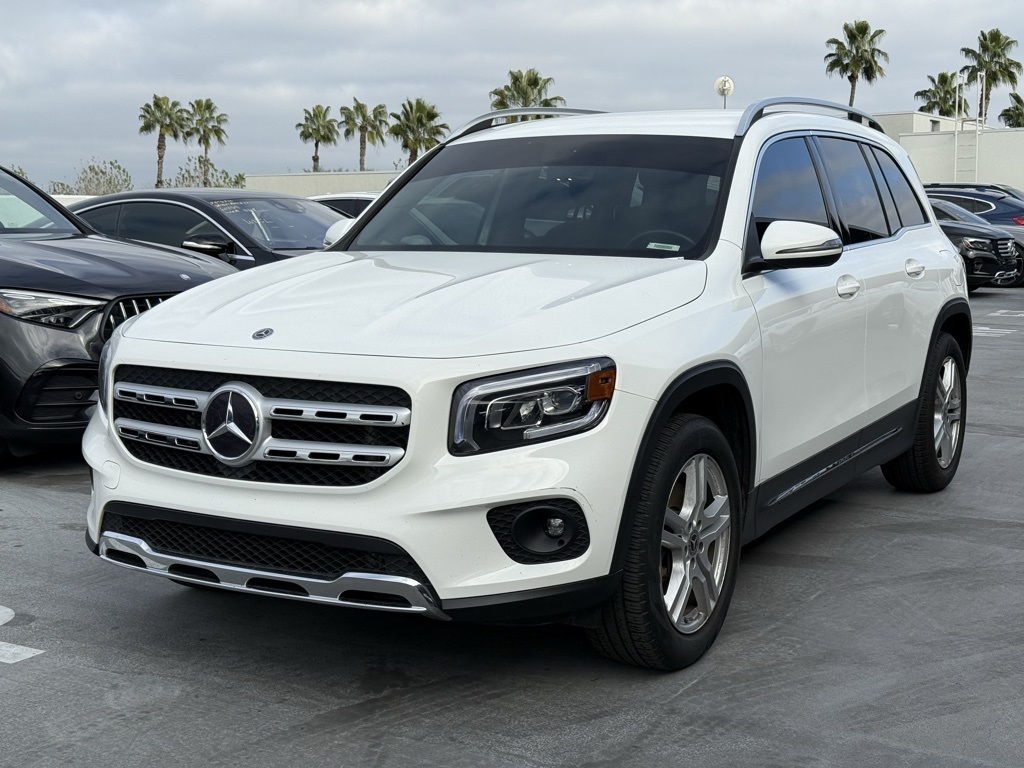 2021 Mercedes-Benz GLB Base's photo