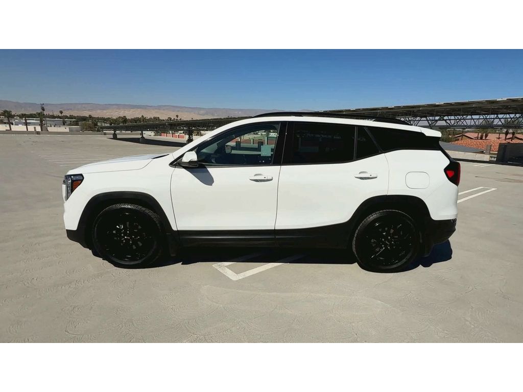 2022 Gmc Terrain SLT photo 5