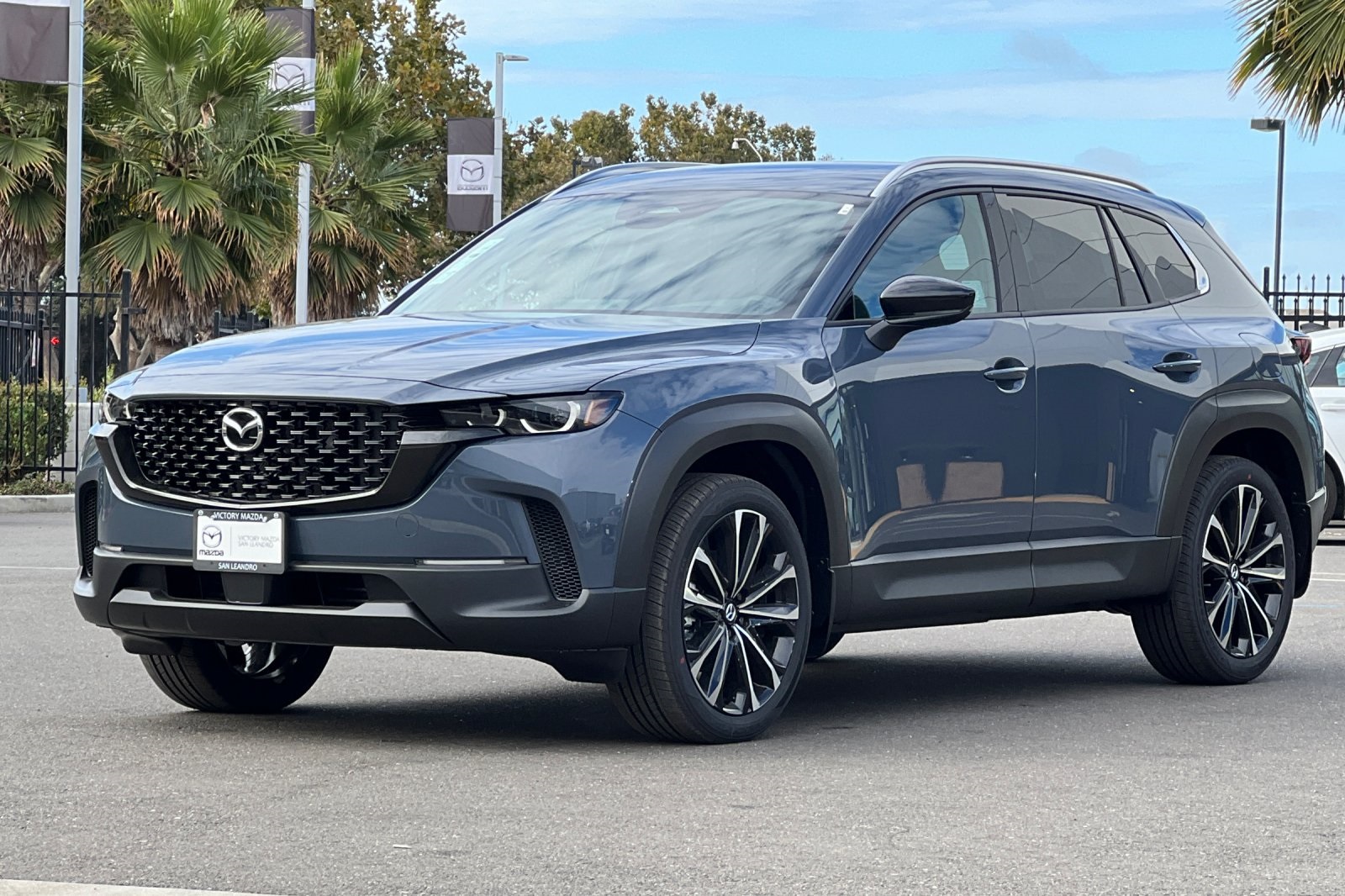 2025 Mazda CX-50 2.5 Premium Plus photo 6