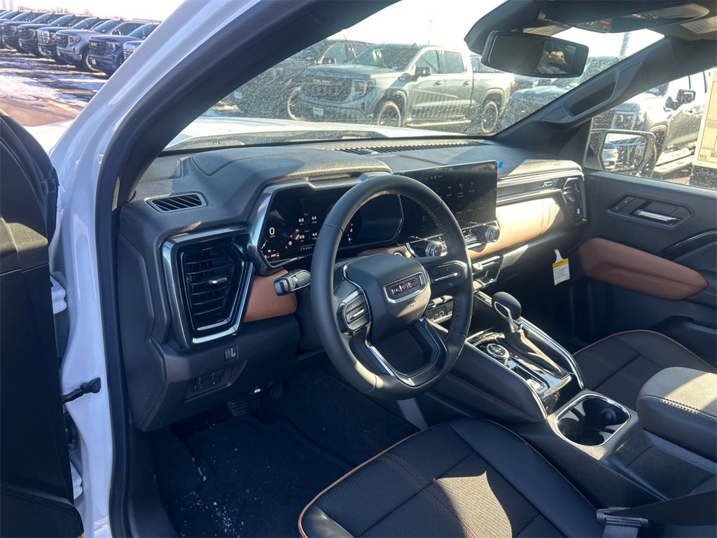 2026 GMC CANYON - Image 16