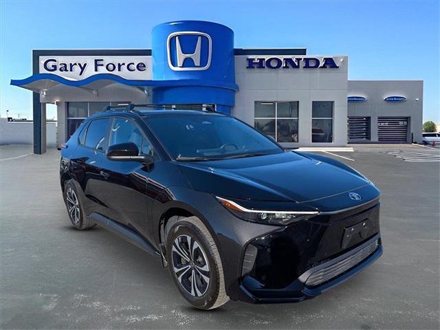 2024 Toyota bZ4X XLE's photo