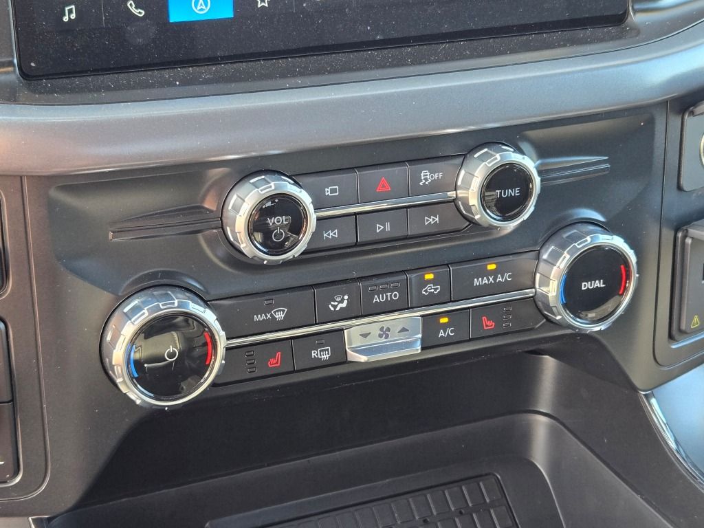 2025 Ford F-150 XLT photo 23