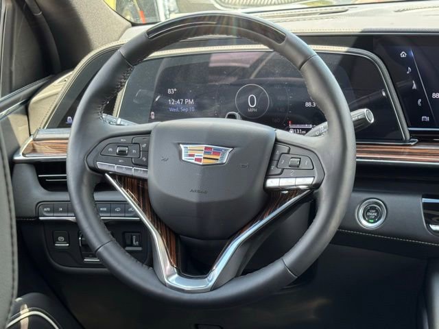 2024 Cadillac Escalade ESV Premium photo 18