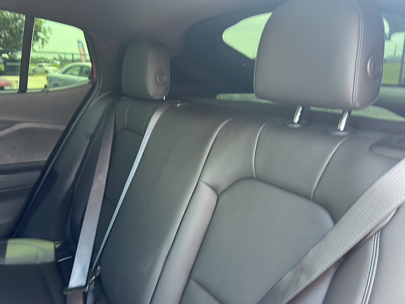 2024 Buick Envista Sport Touring photo 8